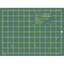 DOUBLE SIDED SMALL CUTTING MAT 30CM X 20CM