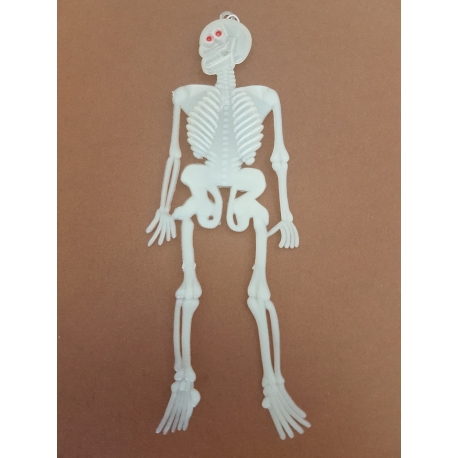 8 PLASTIC SKELETONS - 15CM